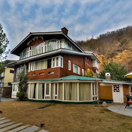 Hotel Metropolis Srinagar  Bagian luar foto